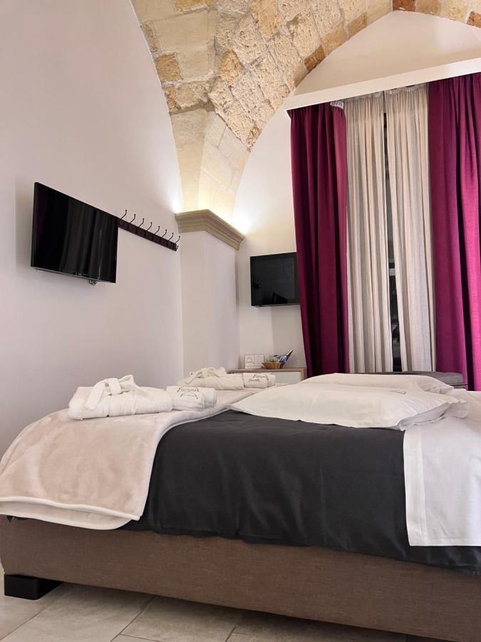 Signuria Dimora Esclusiva Bed & Breakfast Lecce Exterior photo